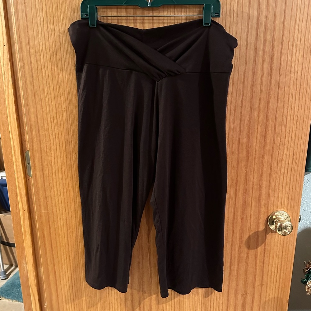 Dark Brown capri maternity pants size large